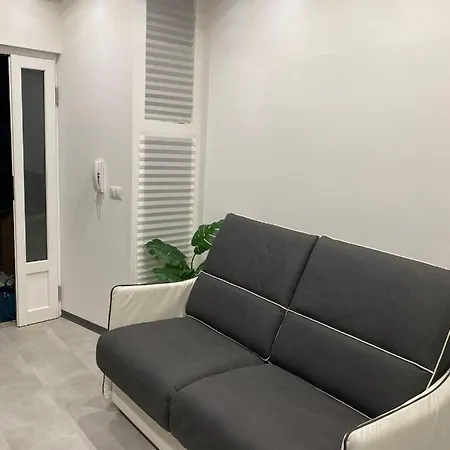 Gold House Filzi Carate Brianza